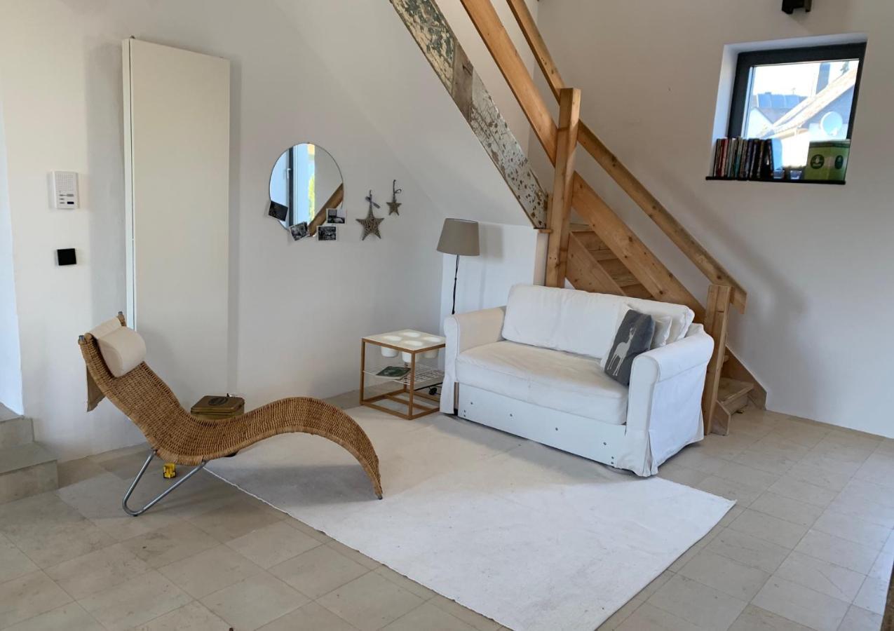 Design Appartment With Big Terrace Halsenbach Exterior foto