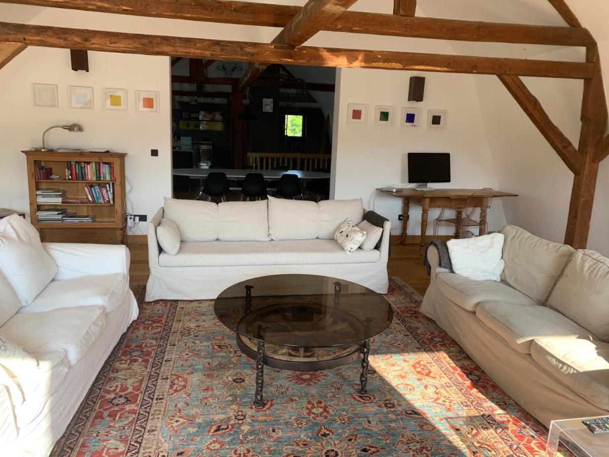 Design Appartment With Big Terrace Halsenbach Exterior foto